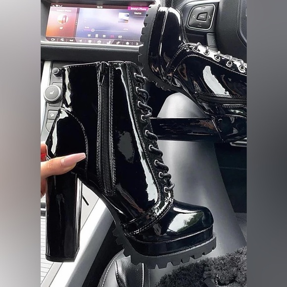 Fashion Nova No String Attached Booties - Black Patent - Picture 1 of 16